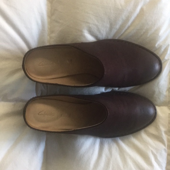 Brand new pair of Clark Cushion Shoe - Picture 1 of 6